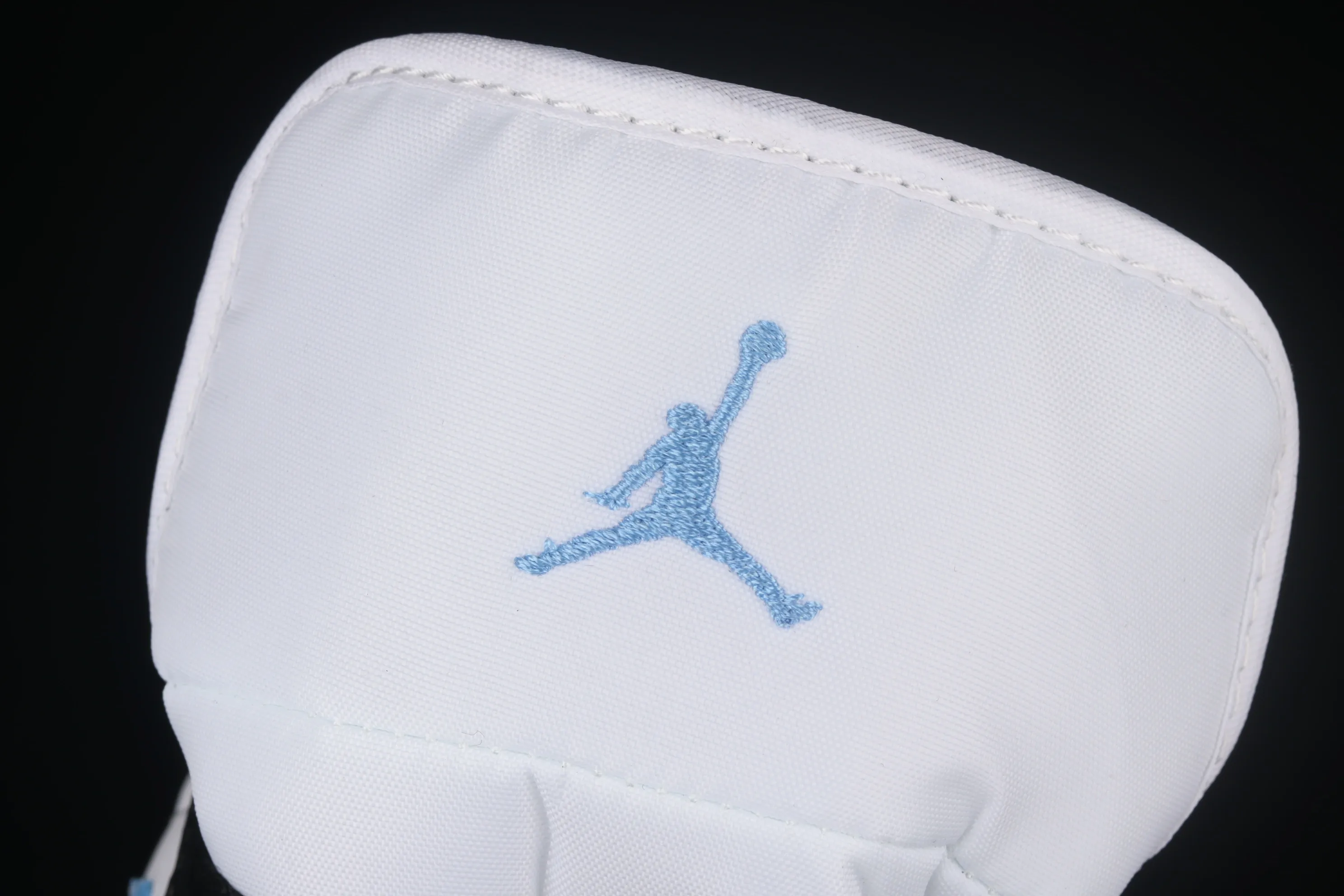 All categories Air Jordan Jordan series basketball shoes Air Jordan 1 Low Air Jordan AJ1 Low AJ1 Joe 1 black blue and white low-top cultural leisure sports basketball shoes DC0774-041